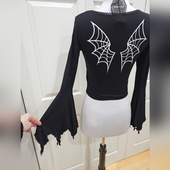 Dolls Kill The Grave Girls Punk Goth Bat Wings Black V Neck Fang Club Crop Top S - Picture 10 of 12